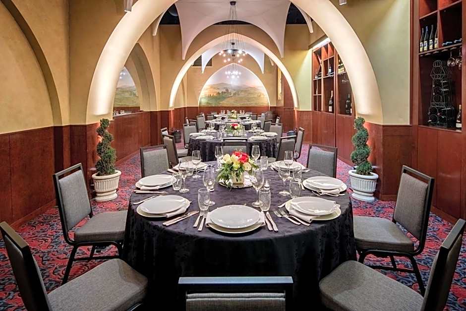 Embassy Suites by Hilton Portland-Downtown