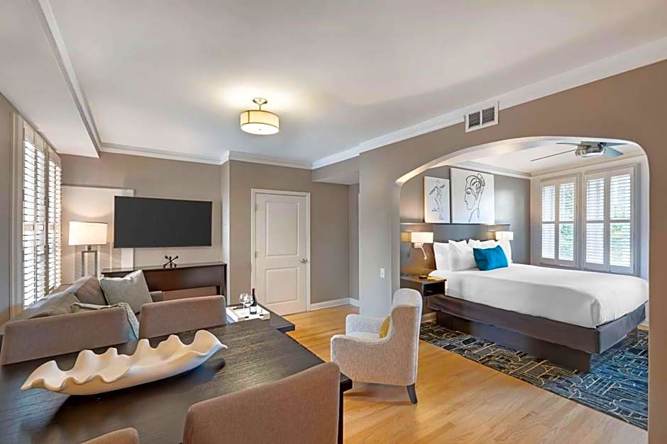 Best Western Plus Hawthorne Terrace Hotel