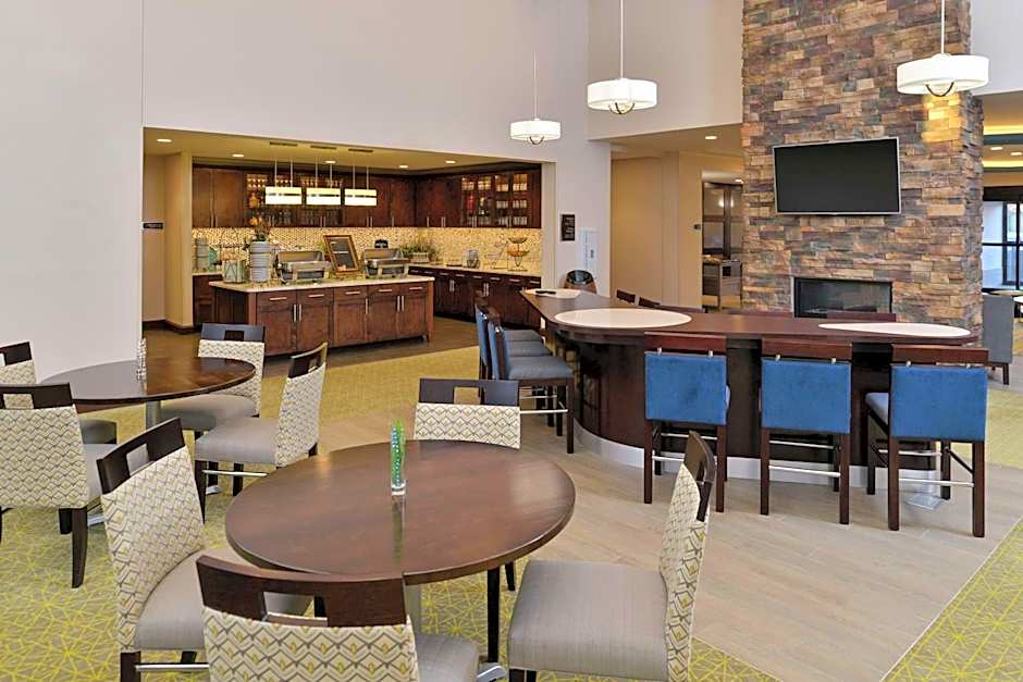 Homewood Suites By Hilton Cincinnati/Mason