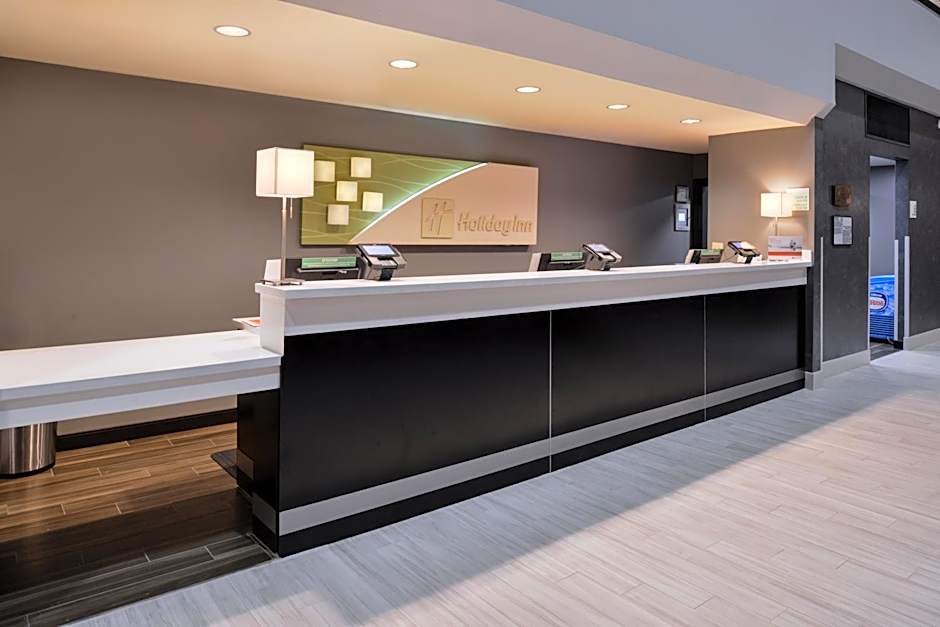 Holiday Inn Hotel and Suites Beaumont-Plaza I-10 & Walden By IHG