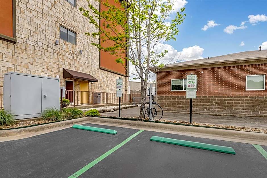 Best Western Plus Jfk Inn & Suites