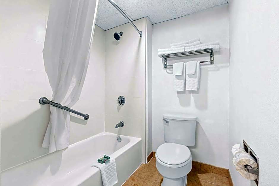 Best Western Hazlet Inn