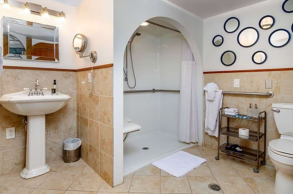 New Park Venue & Suites