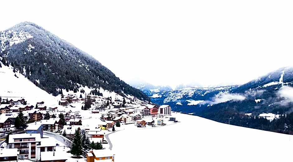 Workation Apartments - 24-7 Self-Checkin - Hotel Postigliun Sedrun