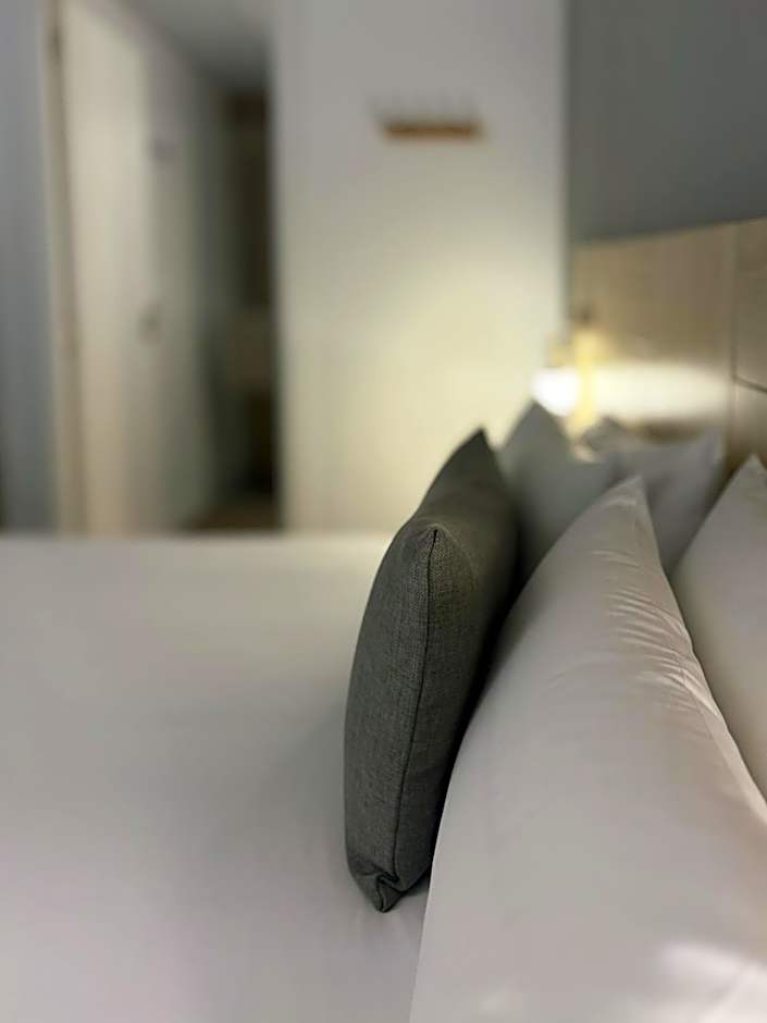 GLOBAL Apartments & Rooms