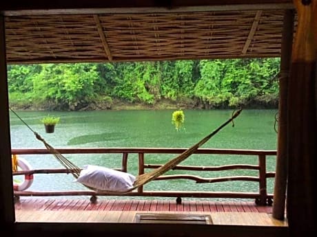 Mek Kiri Riverkwai Resort SHA
