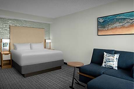 High Floor, Guest Room, 1 King, Sofa Bed, Ocean View