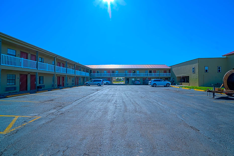 OYO Hotel Aransas Pass/Corpus Christi TX-35