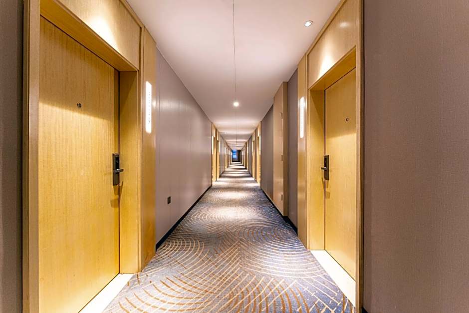 GreenTree Eastern Lianyungang Jiaruibao Plaza Hotel