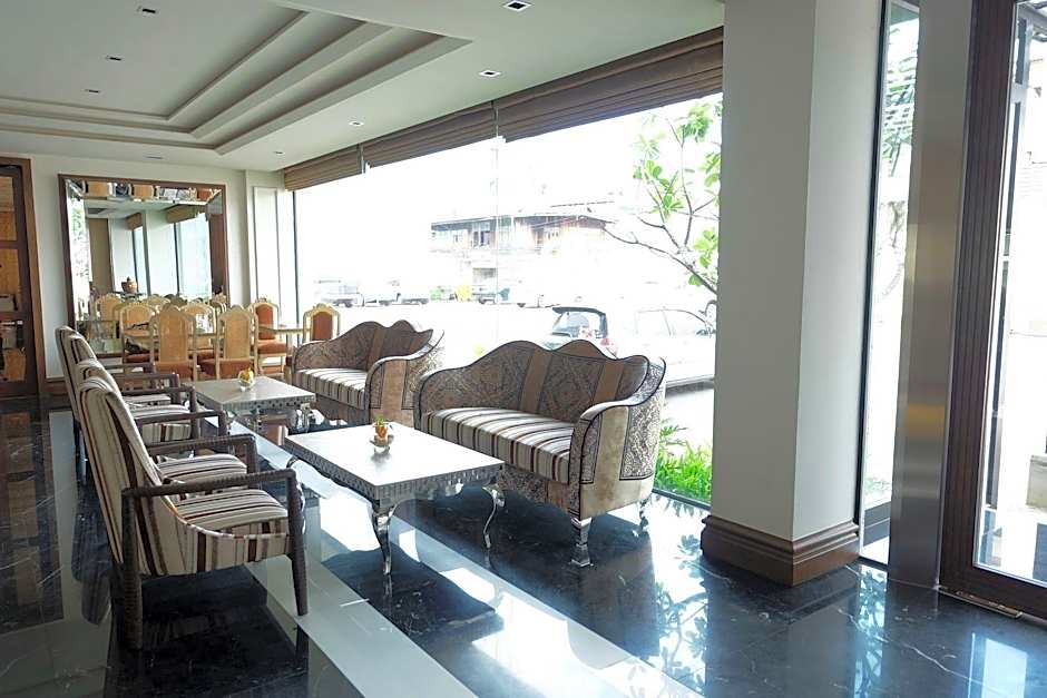 Methavalai Residence