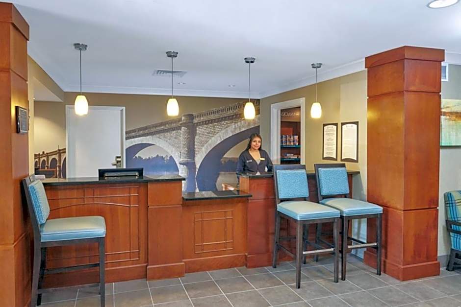 Staybridge Suites Lincolnshire By IHG