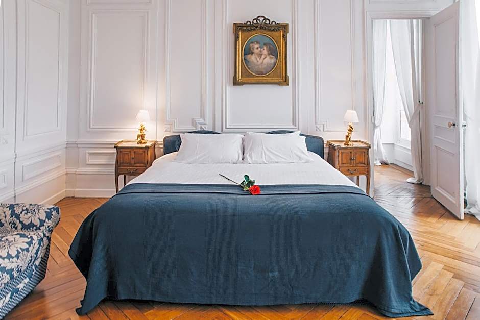 Chateau Du Landin