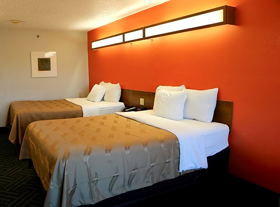 Quality Inn & Suites Watertown Fort Drum