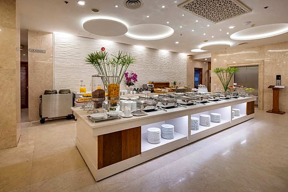 EdenStar Saigon Hotel & Spa