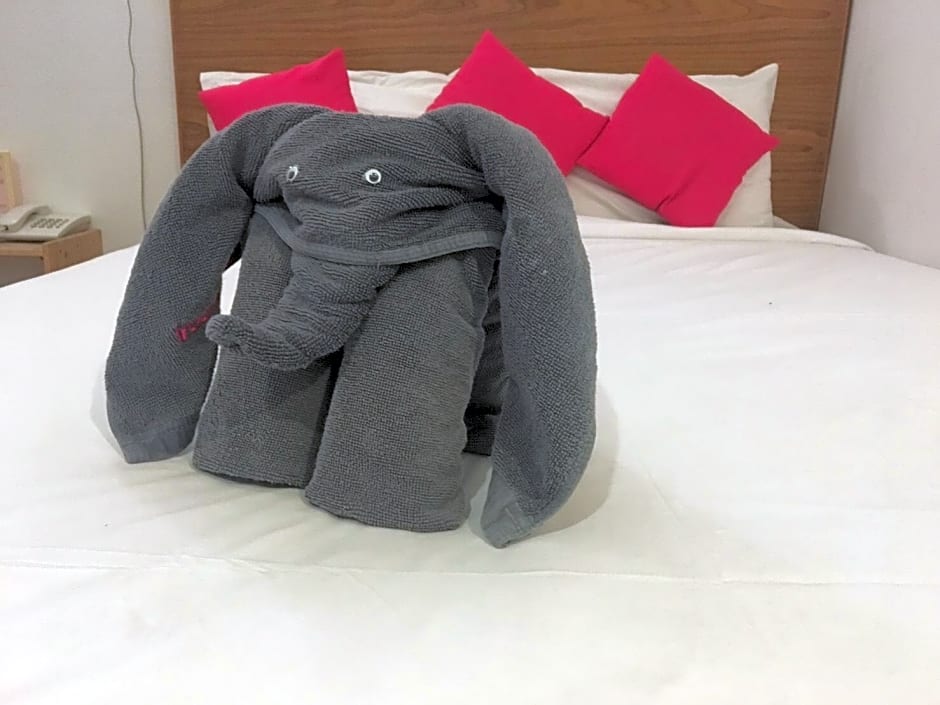 Iroom Hotel