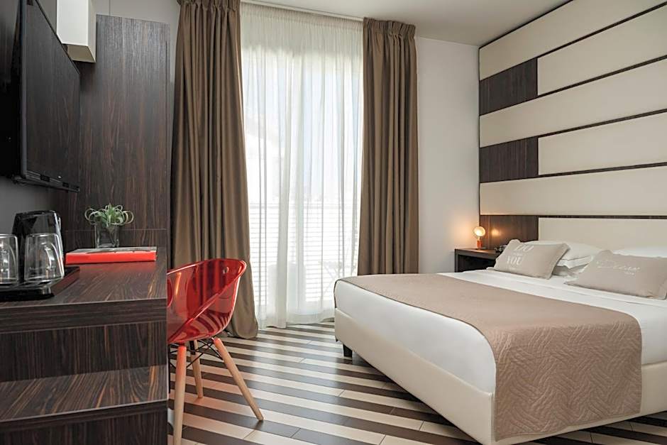 Dan Hotel