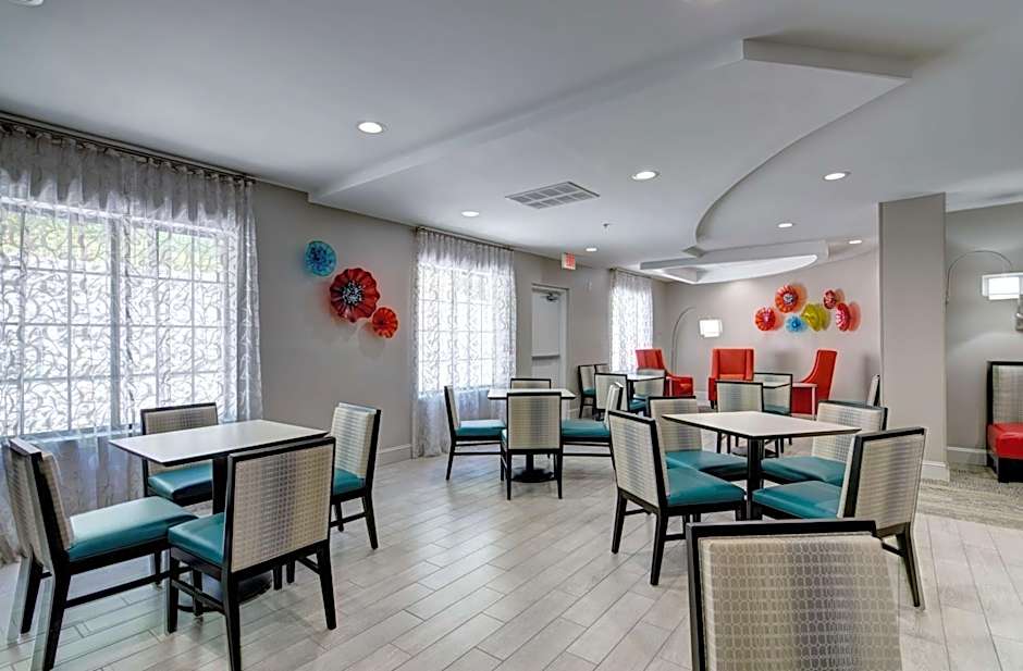 Hampton Inn By Hilton Salem