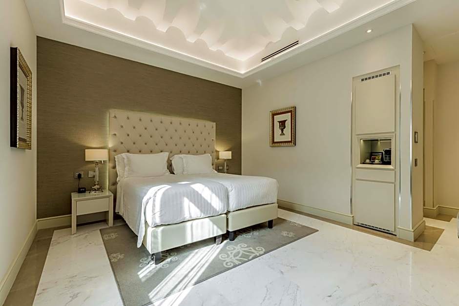 Aleph Rome Hotel, Curio Collection By Hilton