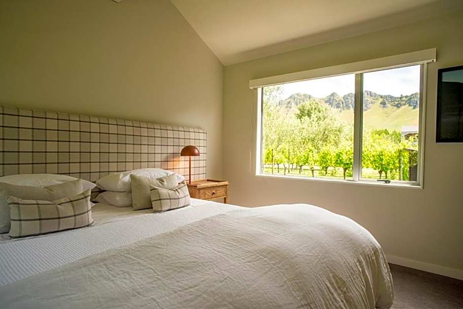 Craggy Range Luxury Vineyard Retreat