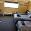 Avlon Gardens Motel