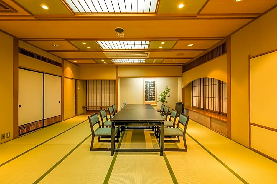 Isawa Onsen Hotel Kohakuen