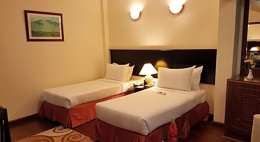 Al Jawhara Metro Hotel