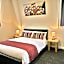 Central Hotel Gloucester by RoomsBooked