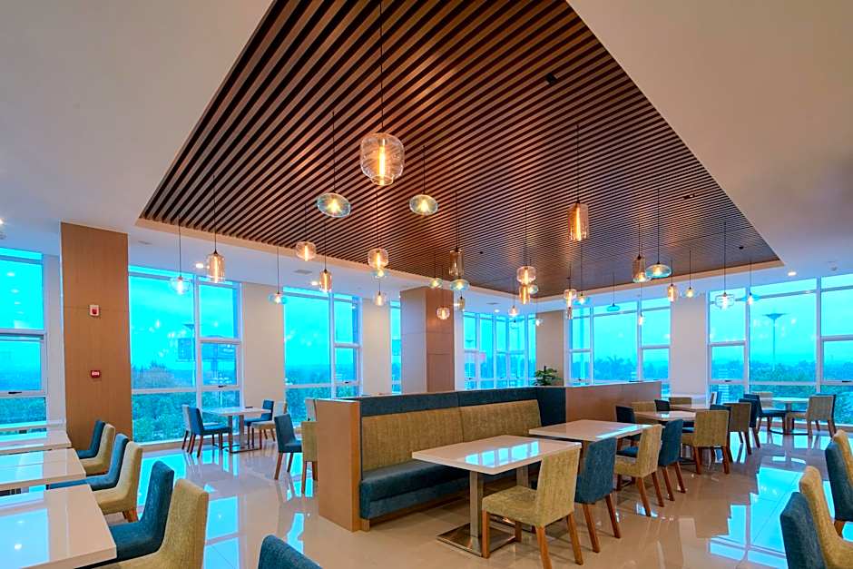 Holiday Inn Express Luoyang Yichuan By IHG