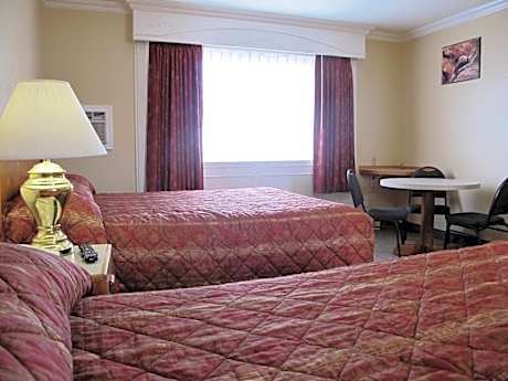 Queen Room with Two Queen Beds