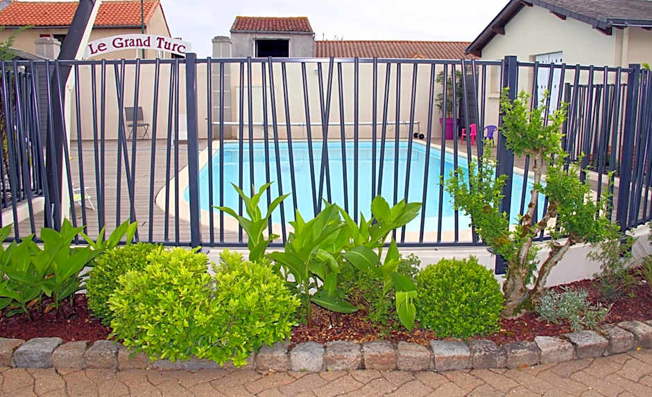Logis Hotel Restaurant Le Grand Turc