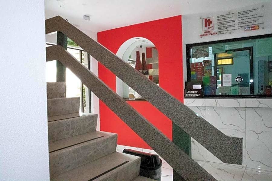 Hotel Rossel Plaza