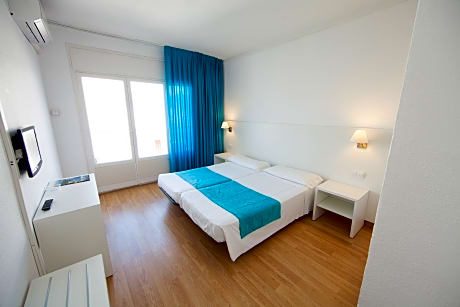 DOUBLE STANDARD ROOM