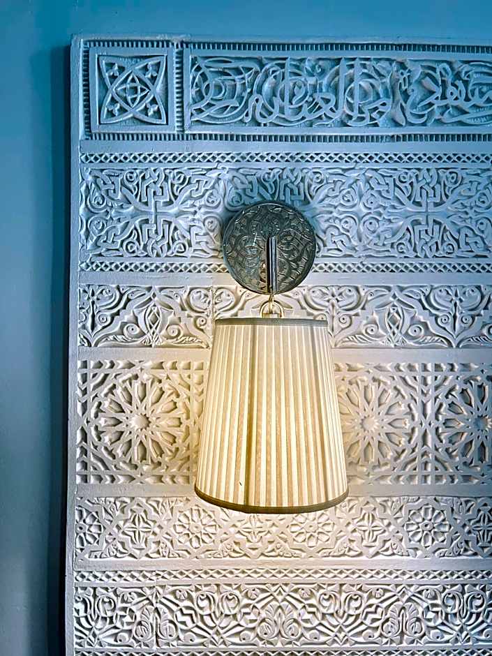 Riad 144