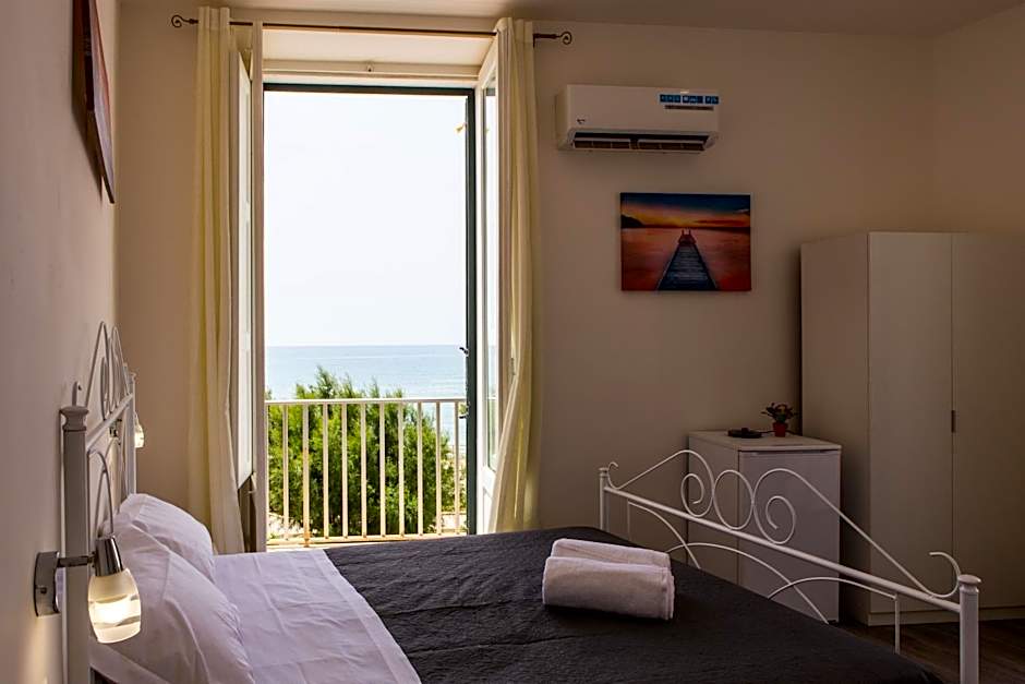 Sea Beach Pozzallo