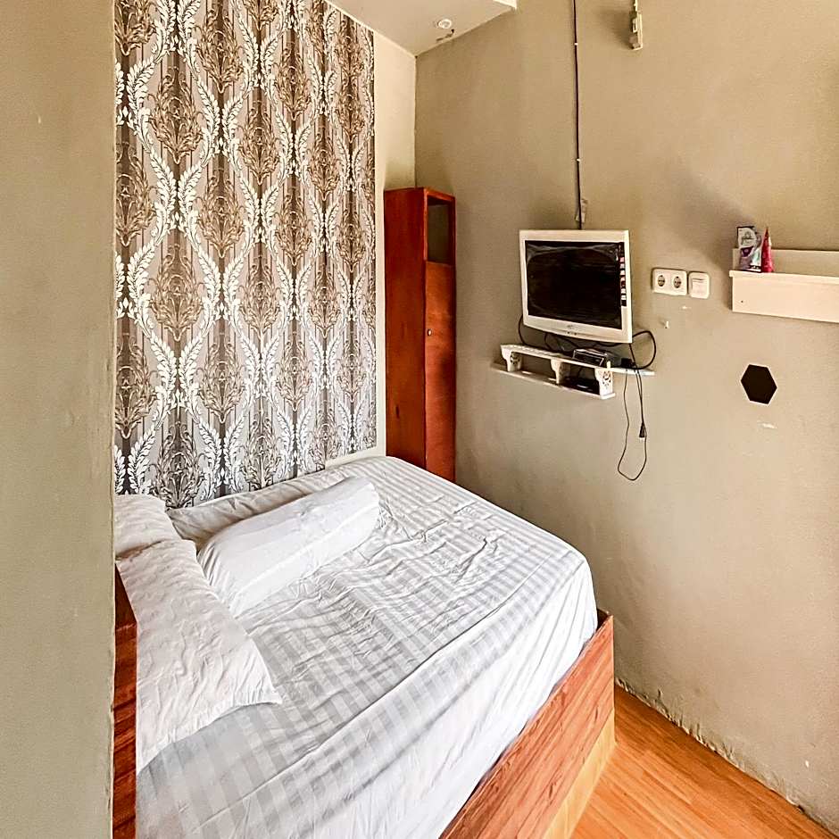 Graha Dirham Mitra RedDoorz