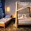 AROYA Boutique Hotel