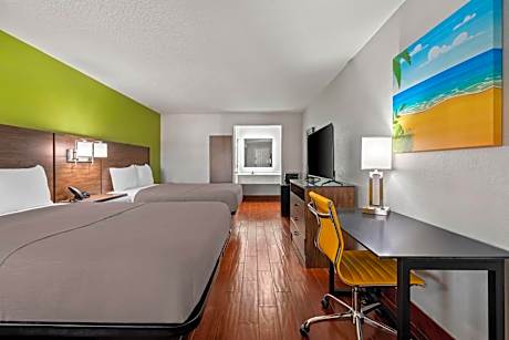 Travelodge by Wyndham Suites St Augustine