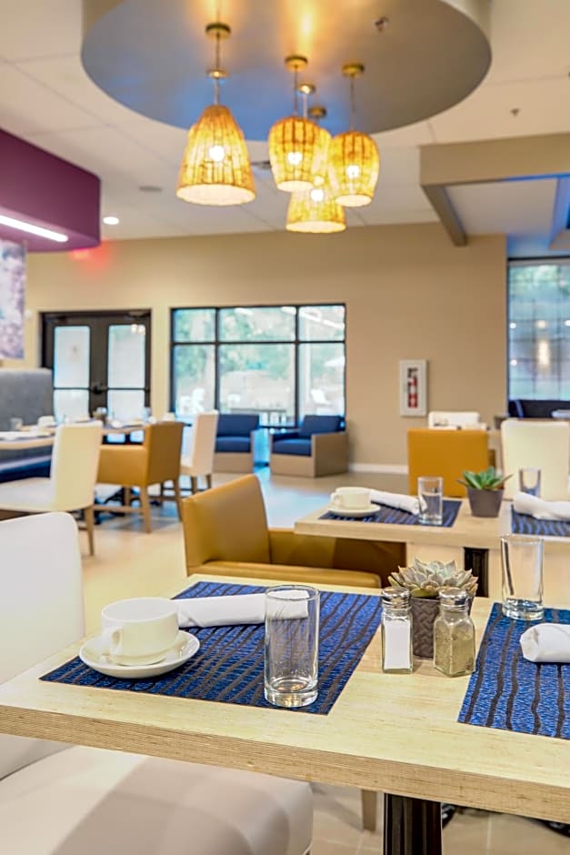 Hotel Indigo Charleston - Mount Pleasant, an IHG Hotel