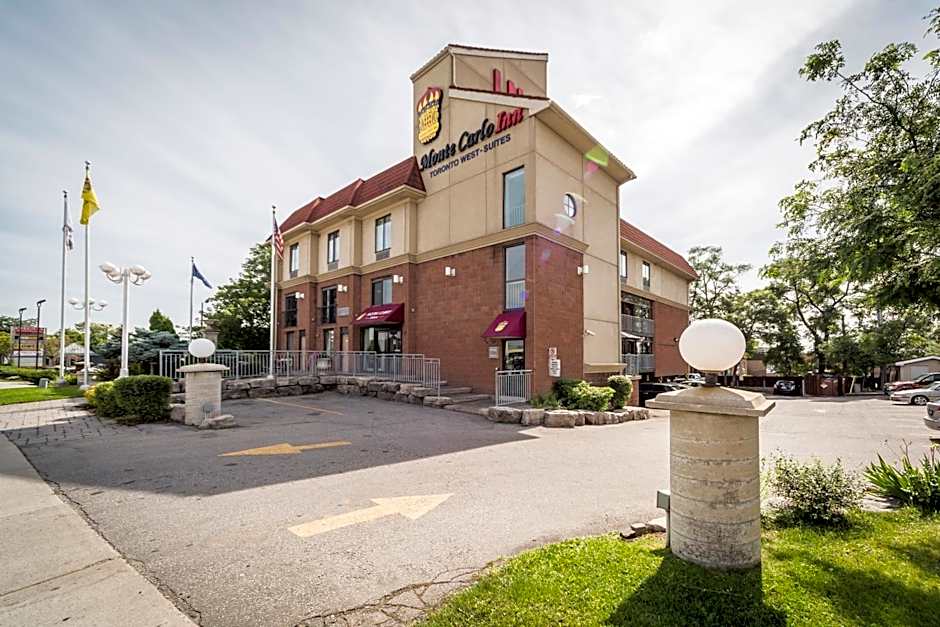 Monte Carlo Inn Toronto West Suites