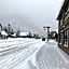 Snowshoe Motel