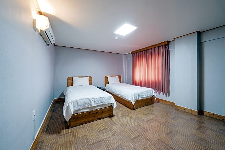 Hotel G