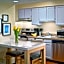 Sonesta Simply Suites Cleveland Airport