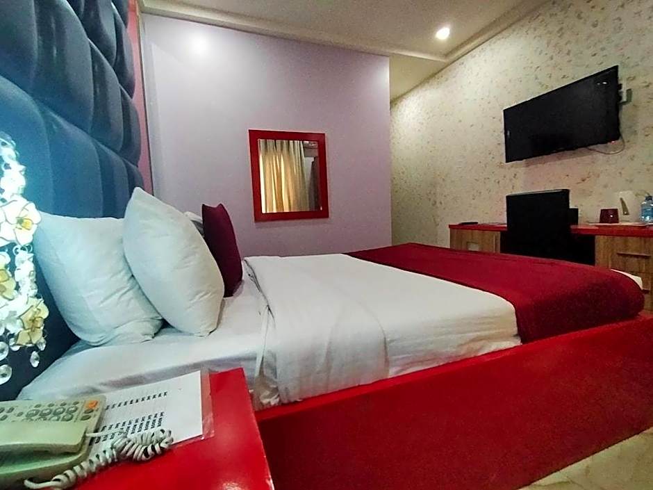 BoardWalk Hotels Zone 5