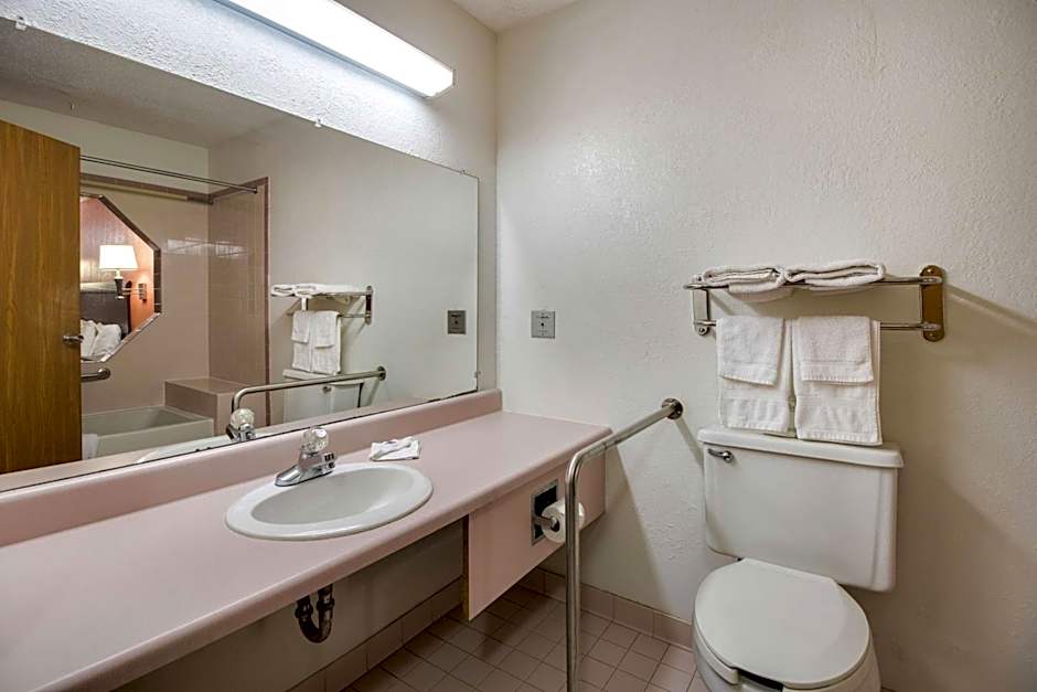 Motel 6-Marion, IL