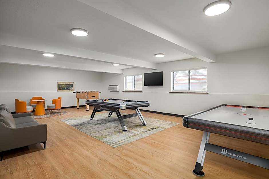 Garner Hotel Missoula Southwest by IHG
