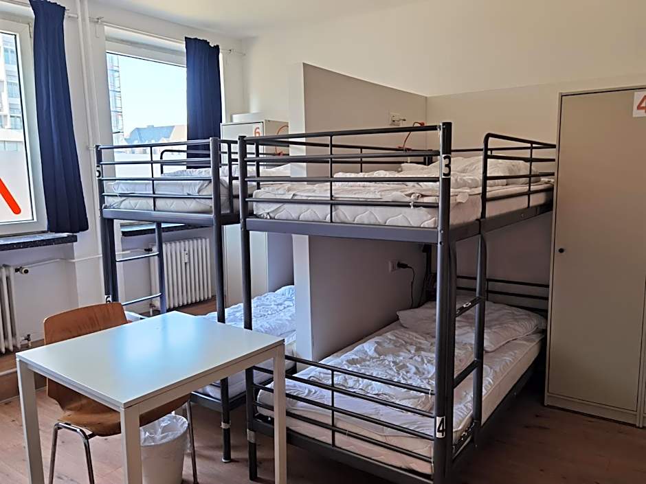 MAC City Hostel
