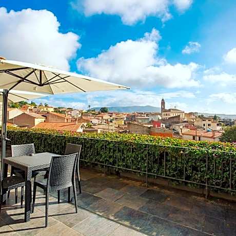 Double or Twin Room with Garden View