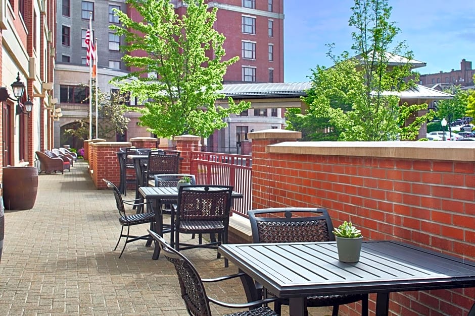 Hampton Inn By Hilton & Suites Saratoga Springs Downtown