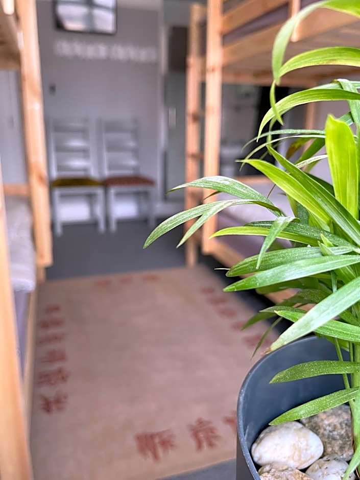 Breakers Guest House