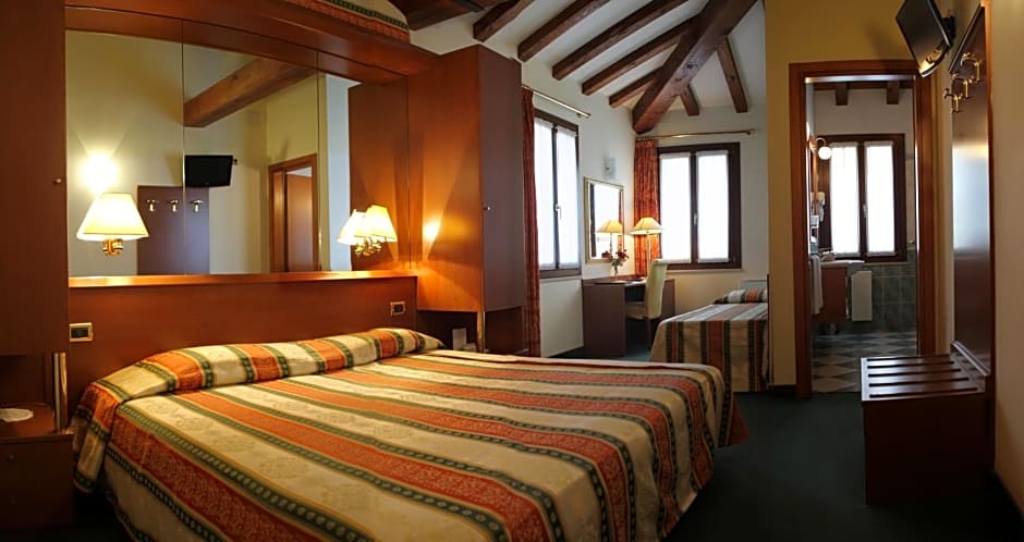 Hotel Antico Moro